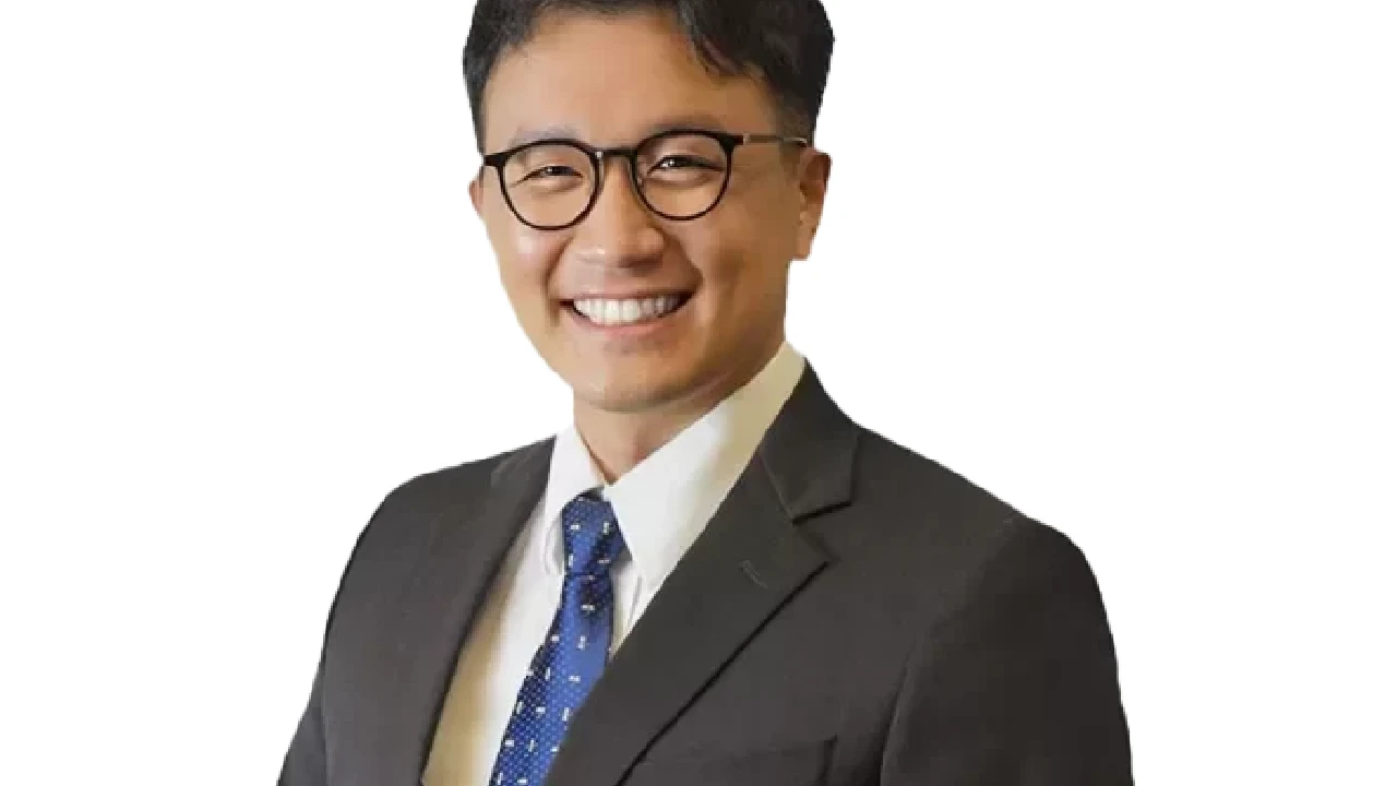 Dr. Kunhyung Kim