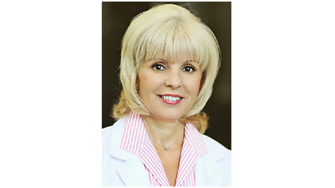 Dr Lorrie Hodd