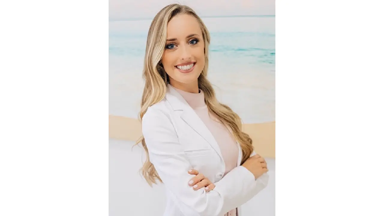 Dr. Lena Varone