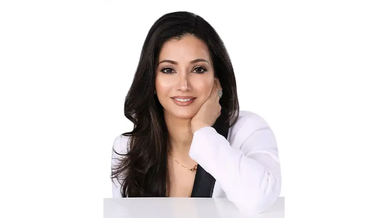 Dr. Arshia Payman