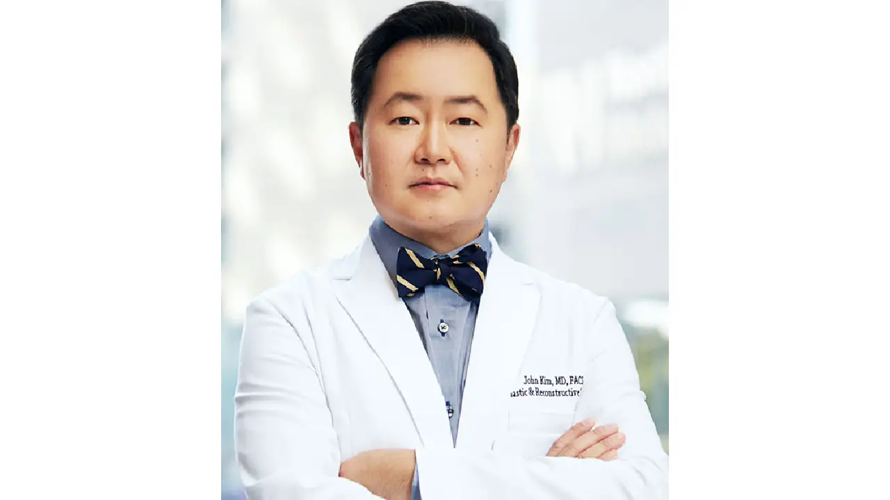 Dr. John Kim