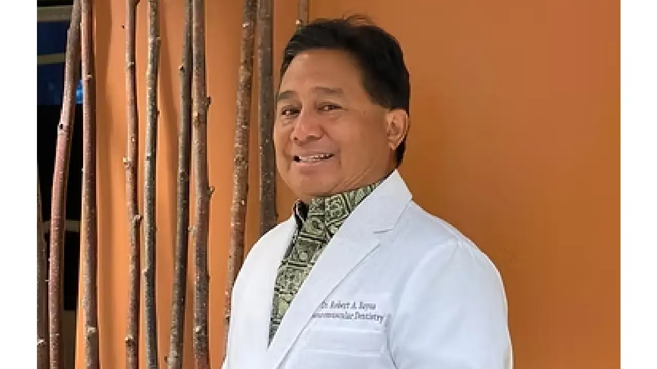 Dr. Robert Baysa