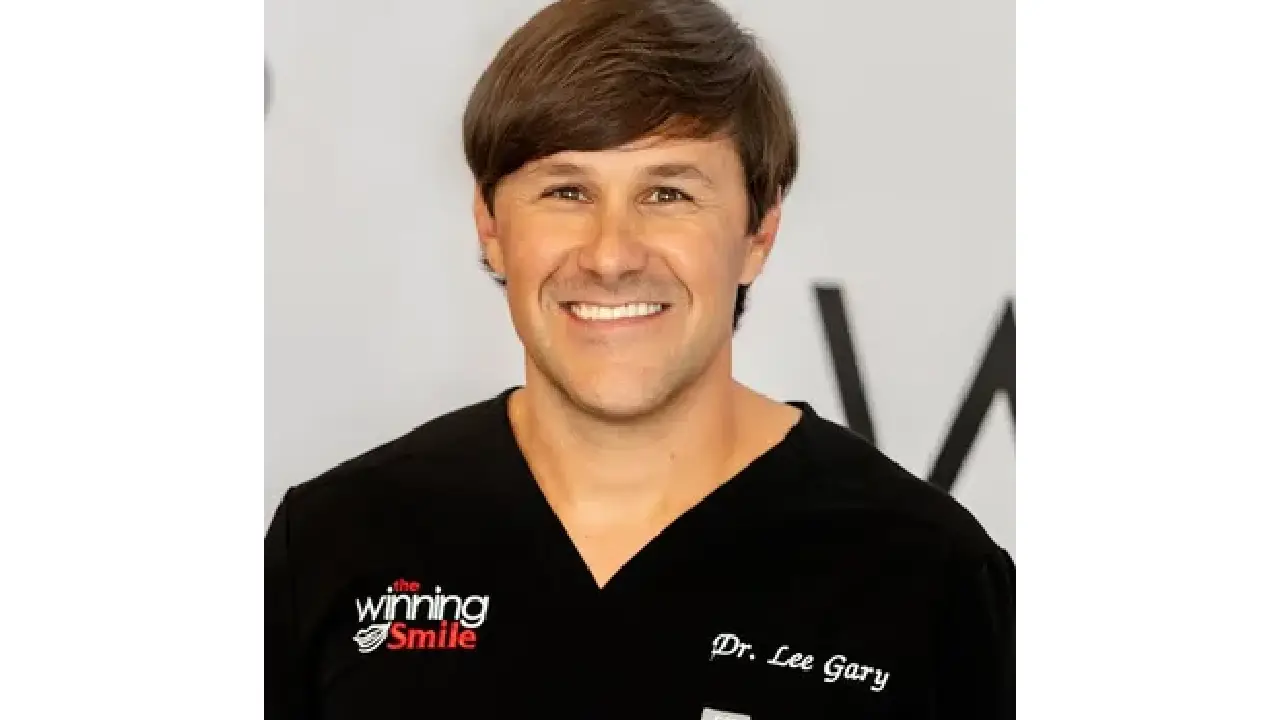 Dr. Lee Gary