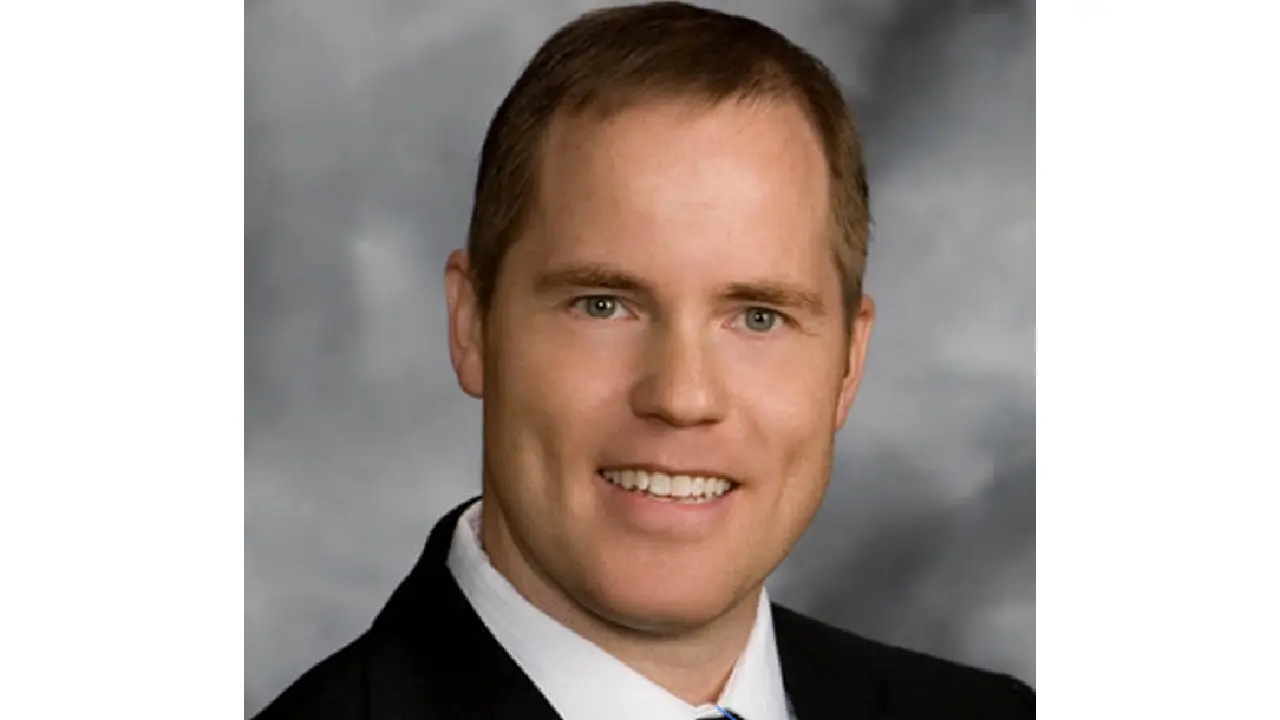 Dr. Brad Hruby