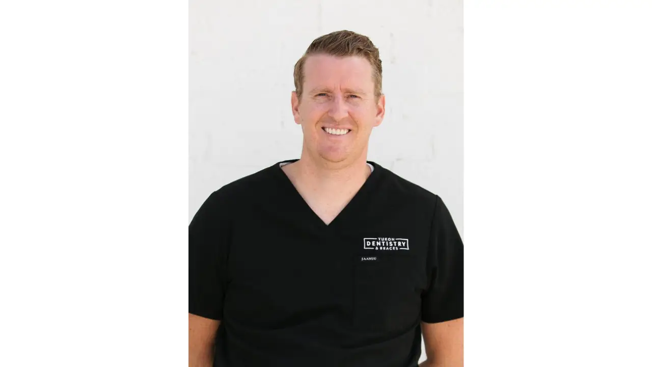 Dr. Matthew Muir