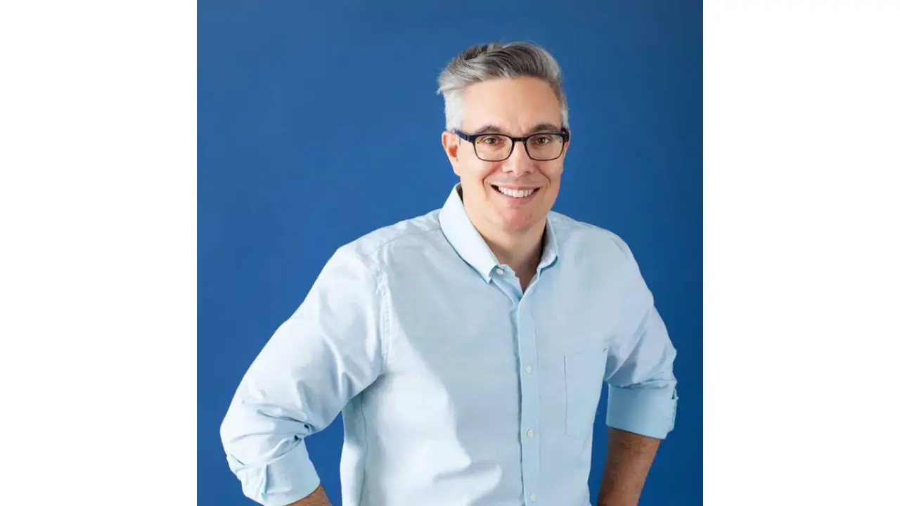 Dr. Matthew Paulson