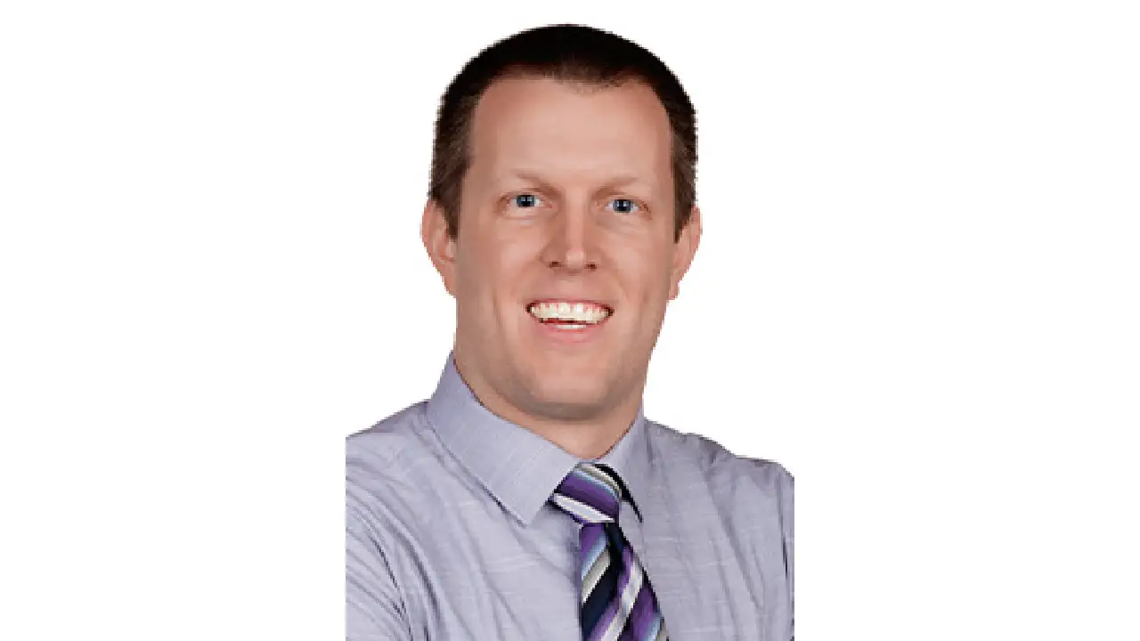 Dr. Nathan Hoftiezer