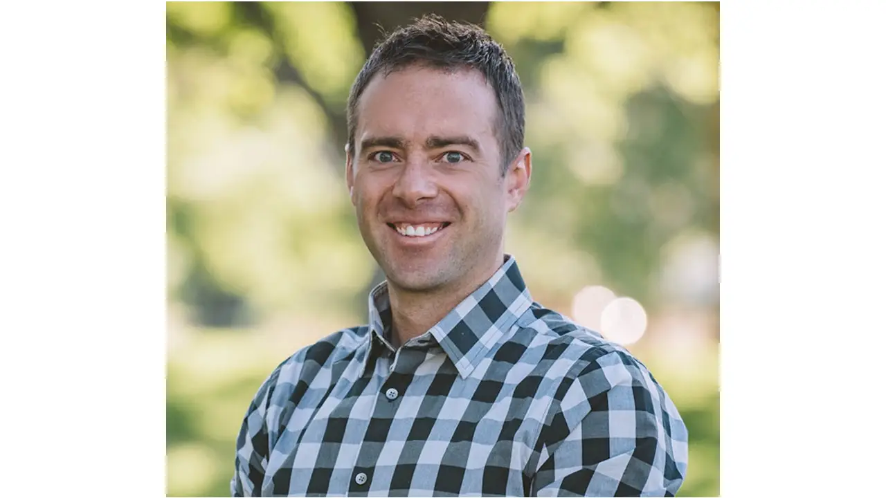 Dr. Steve Ollason