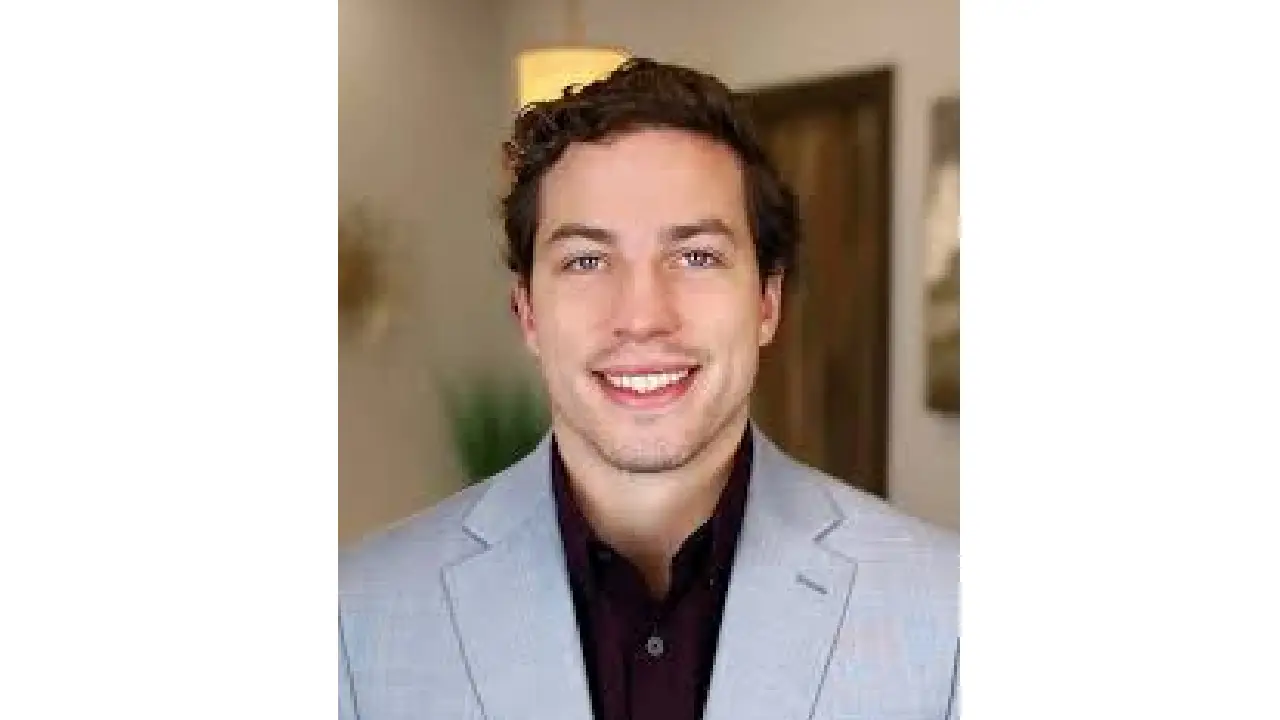 Dr. ZweiFel