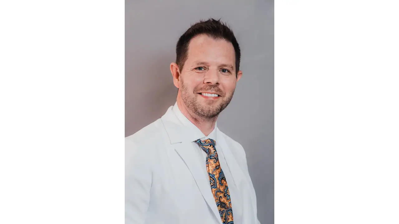 Dr. Levi Jurich